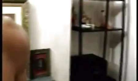 गर्म सेक्सी एचडी मूवी हिंदी में नर farts वासना कुतिया