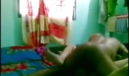 बड़े स्तन के सेक्सी मूवी हिंदी में वीडियो साथ किशोर समलैंगिकों pussies चाटना