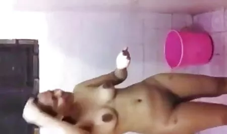 मैं अपने परिपक्व क्लिटर को सेक्सी मूवी हिंदी में फुल एचडी दुलारने के लिए दूसरे कमरे में चला गया