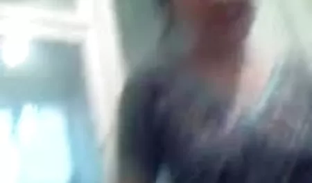 परिपक्व प्रेमी सुनहरे फुल सेक्सी मूवी हिंदी में बालों वाली सड़क पर गड़बड़