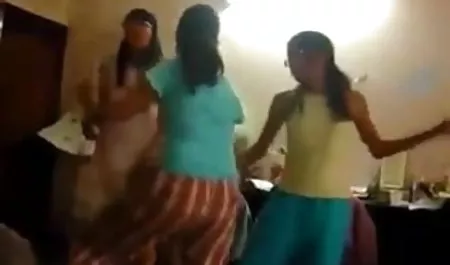 दो परिपक्व वो साले सेक्सी वीडियो एचडी मूवी हिंदी में कुईन्ने गुदा और डिक चूसना