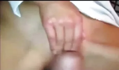 बिग titted सौंदर्य एक डिक फुल मूवी वीडियो में सेक्सी पर कूदता है