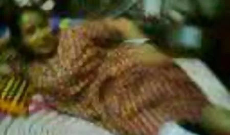 उसने चुदाई करने वाले को स्काइप दिखाया कि कैसे मैं अपने हाथों से हिंदी सेक्सी फुल मूवी एचडी में बिंदु को खींचता हूं