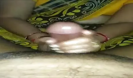 रूसी लड़कों ने पहले लड़कियों हिंदी में सेक्सी फुल मूवी के लिए चूत चाटी और फिर उनकी चुदाई की