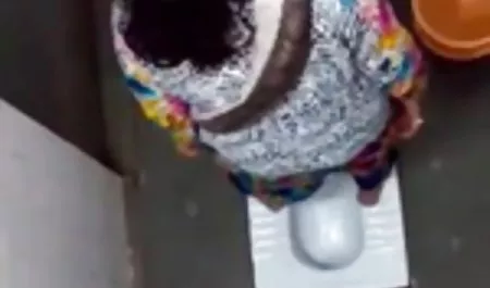 सेक्सी twink गुजराती में सेक्सी मूवी एक पतली लड़की के साथ खेला जाता है और उसे गुदा में fucks
