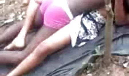 सुंदर, पतली फूहड़ दो पुरुषों के साथ सेक्सी फिल्म फुल एचडी में fucks
