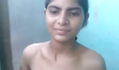 एक बड़ा मुर्गा सेक्स मूवी भोजपुरी में के साथ काले सुंदर मोज़ा में सेक्सी गोरा बकवास