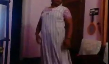 सेक्सी किन्नर अन्ना छूत डिक सेक्सी फिल्म फुल एचडी में