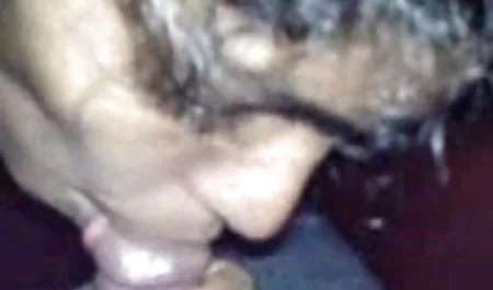 दो युवा लड़कियों ने हिंदी में सेक्सी पिक्चर मूवी लेस्बियन सेक्स करने का फैसला किया