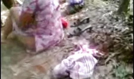सचिव ने उसके हिंदी सेक्सी फुल मूवी एचडी में बॉस को स्ट्रैपआन के साथ गड़बड़ कर दिया