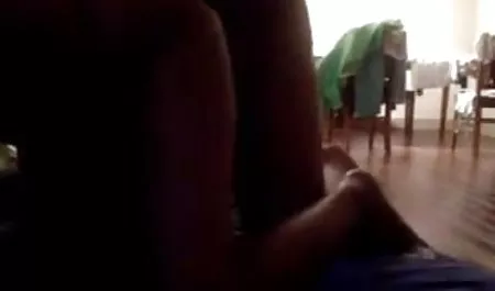 सेक्सी सुंदरता ने एक गंजे सुंदर आदमी को बहकाया और उसकी चुदाई हिंदी में सेक्सी मूवी वीडियो की