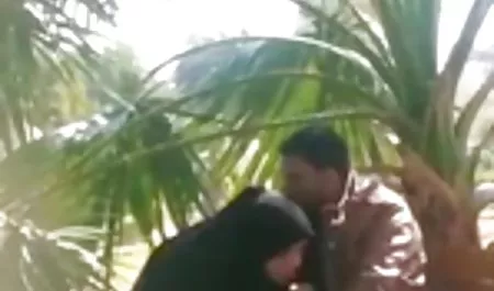 एक चिकना, सेक्सी फुल मूवी वीडियो में घमंडी आदमी ने उसे कैंसर के साथ खड़ा कर दिया और पीछे से आया, बच्चे को डर था कि उसका मोटा डिक उसके सभी छेदों को चीर देगा