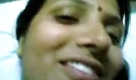 गांड में चुदाई करने के लिए बीएफ मूवी सेक्सी में किसी दोस्त से मिलने आया था