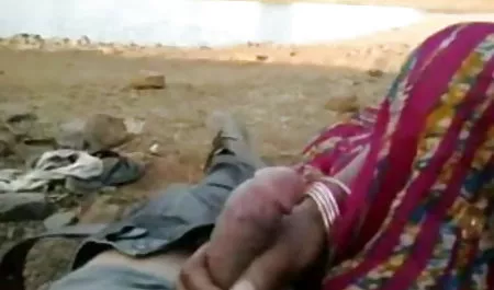 ब्रेंडा भव्य सुनहरे बालों वाली हस्तमैथुन हिंदी में सेक्सी मूवी वीडियो में