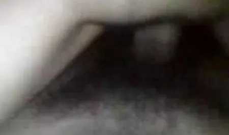 बड़े डिक के साथ किन्नर और उसकी गांड में मूवी सेक्सी हिंदी में वीडियो डिल्डो डाल दिया