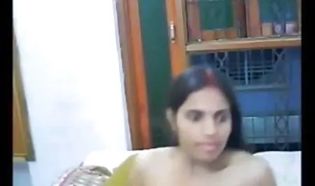 एक सार्वजनिक पार्क में युवा सेक्सी एचडी मूवी हिंदी में समलैंगिक दोस्त की चुदाई
