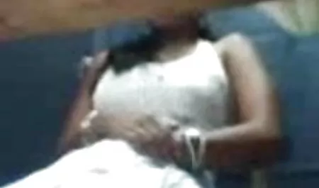 उस आदमी ने अपना सेक्सी फिल्म फुल एचडी में विशाल डिक दिखाया और कैमरे पर ठीक से काम किया
