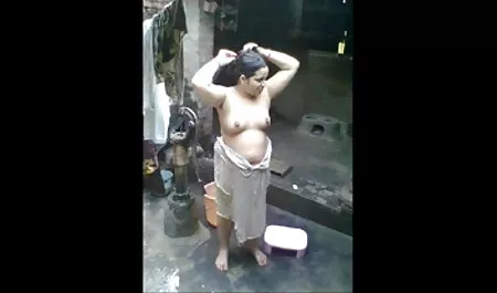 गोल-मटोल काला आदमी, आदमी का सफेद सेक्सी वीडियो हिंदी मूवी में मुर्गा चूसता है