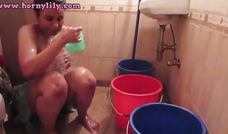 नई प्रेमिका बनाता हिंदी में सेक्सी मूवी फिल्म है blowjob