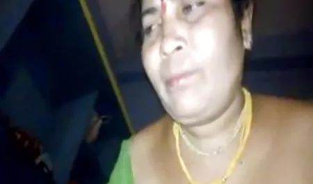 रूसी छात्र गर्मी के 1 दिन का फुल मूवी सेक्सी वीडियो में जश्न मनाने के लिए प्रकृति में गए थे