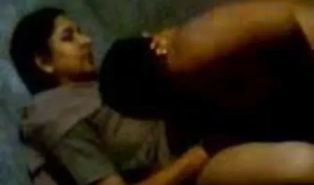 सुनहरे बालों वाली एशले ने एक गुजराती में सेक्सी मूवी तंग मुर्गा के साथ बेवकूफ बनाने का फैसला किया