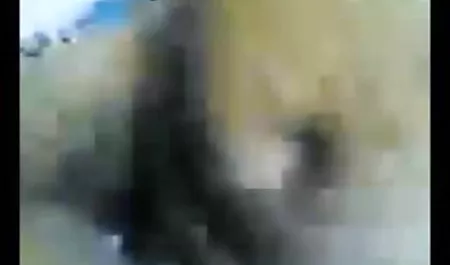 एक बड़ा सेक्सी मूवी फिल्म हिंदी में गधा के साथ संचिका मालिक एक आदमी को काम पर रखा और गड़बड़ हो जाता है