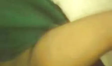दो बेहद सेक्सी स्लट्स, मीठे समलैंगिक कैरीज़ के साथ थोड़ा लाड़ प्यार, उन्हें एक युवा गर्म आदमी के बर्फ-सफेद बिस्तर पर आमंत्रित करें हिंदी सेक्सी मूवी वीडियो में जो तुरंत इन स्वादिष्ट स्लट्स को विकास में ले जाता है