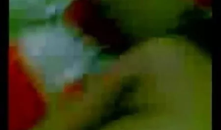सही busty बेब पेटा जेन्सेन एक बीएफ मूवी सेक्सी में डिक बेकार है और गड़बड़ हो जाता है
