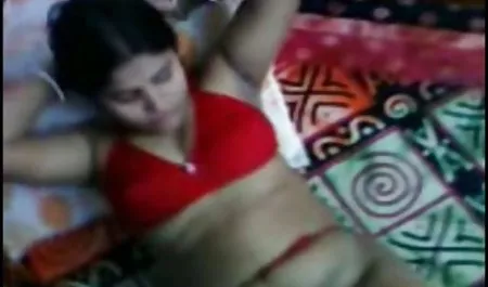 गोरा खूबसूरती से अपने आदमी को एक डिक चूसता है, जिसने एक सदस्य को बाहर निकाला और उसके मूवी सेक्सी पिक्चर वीडियो में मुंह और गले को पॉलिश किया। दमासेल असली आग है और जुनून सभी एक में लुढ़का हुआ है