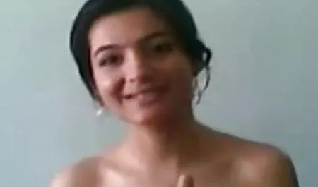 बालों वाली बिल्ली एक कट्टर मूवी सेक्सी पिक्चर वीडियो में बिल्ली हो जाता है