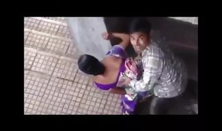 बस्टी ब्यूटी किम्बर्ली केंडल सेक्सी हिंदी मूवी में भावुक होकर एक आदमी को चोदती है