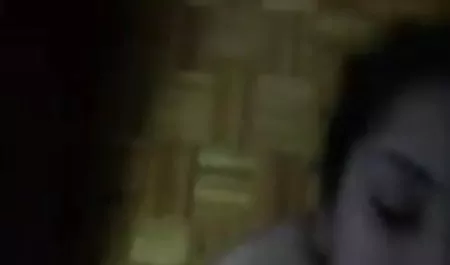 एक आदमी घर फट गया अपनी कुतिया उसकी पत्नी से पूछने लगा कि वह पूरी रात कहाँ गायब रही, कोई स्पष्ट सेक्सी हिंदी मूवी वीडियो में जवाब नहीं मिला, उसने मोटे तौर पर उसके मुंह में चुदाई की और गुदा में जोरदार गड़बड़ की