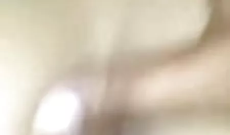 डिक पर कुतिया सह और एक मुर्गा से सह हिंदी में सेक्सी मूवी वीडियो में पिया