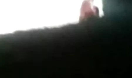 मोटी आबनूस एक मोटी गधे के साथ एक मोटी गोरा सेक्सी मूवी हिंदी में सेक्सी मूवी घर ले आई और उसे चोदता है